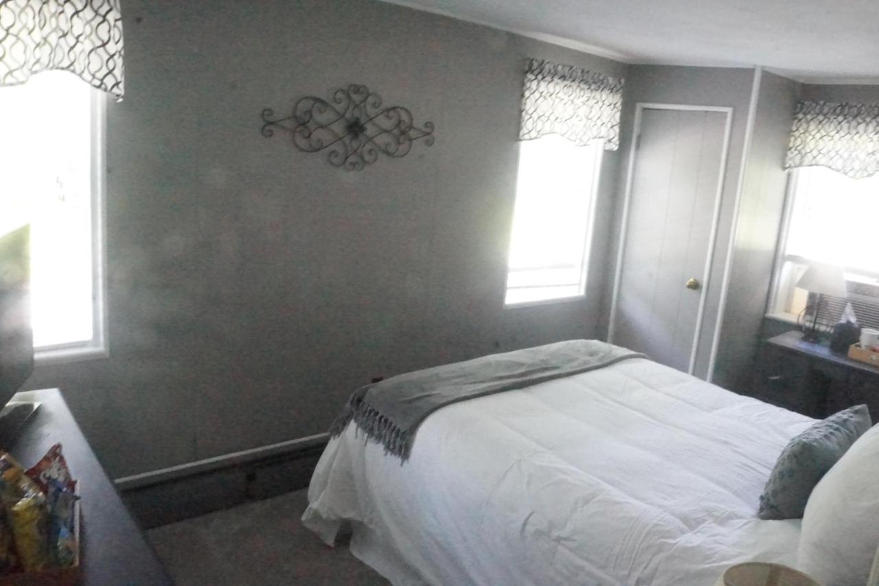 The Frogtown Inn Canadensis Dış mekan fotoğraf