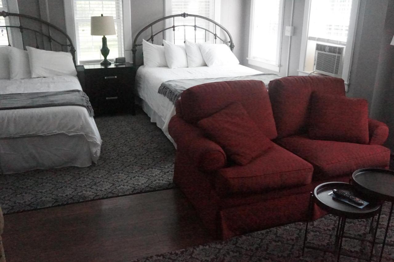 The Frogtown Inn Canadensis Dış mekan fotoğraf