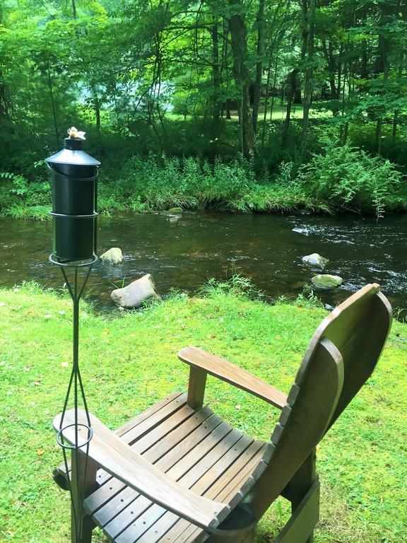 The Frogtown Inn Canadensis Dış mekan fotoğraf